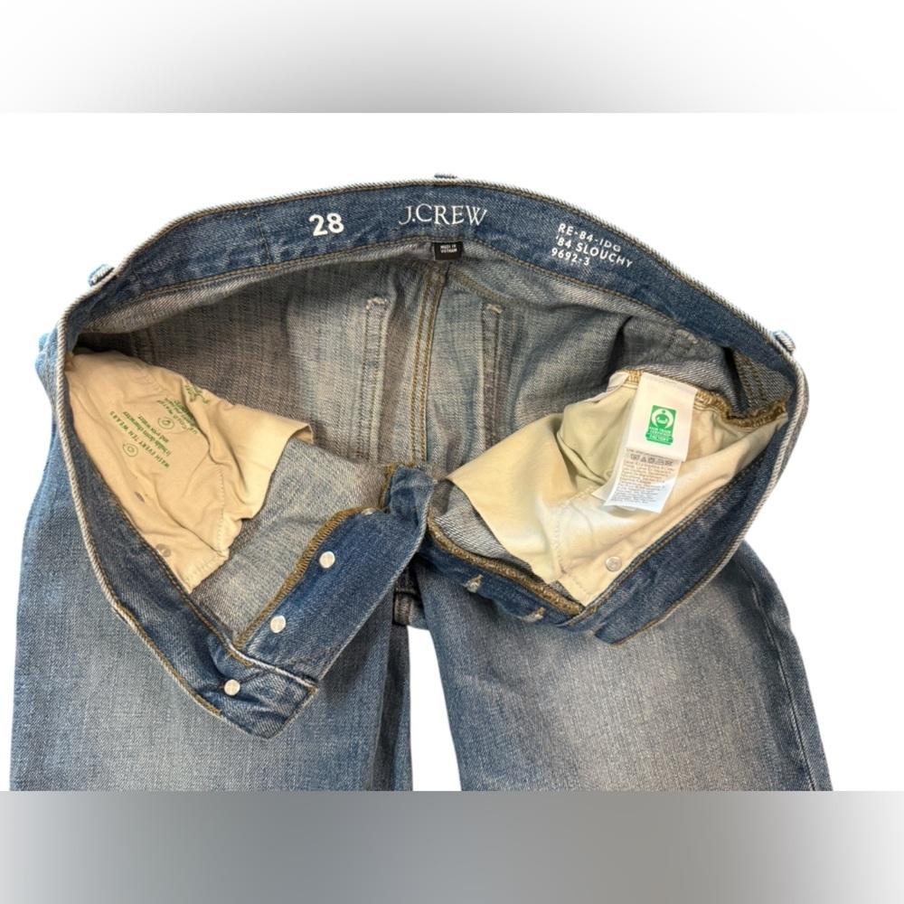 J Crew Mid-Rise Slouchy Distressed Jean in 1984 Slouchy Size 28 - Picture 6 of 10